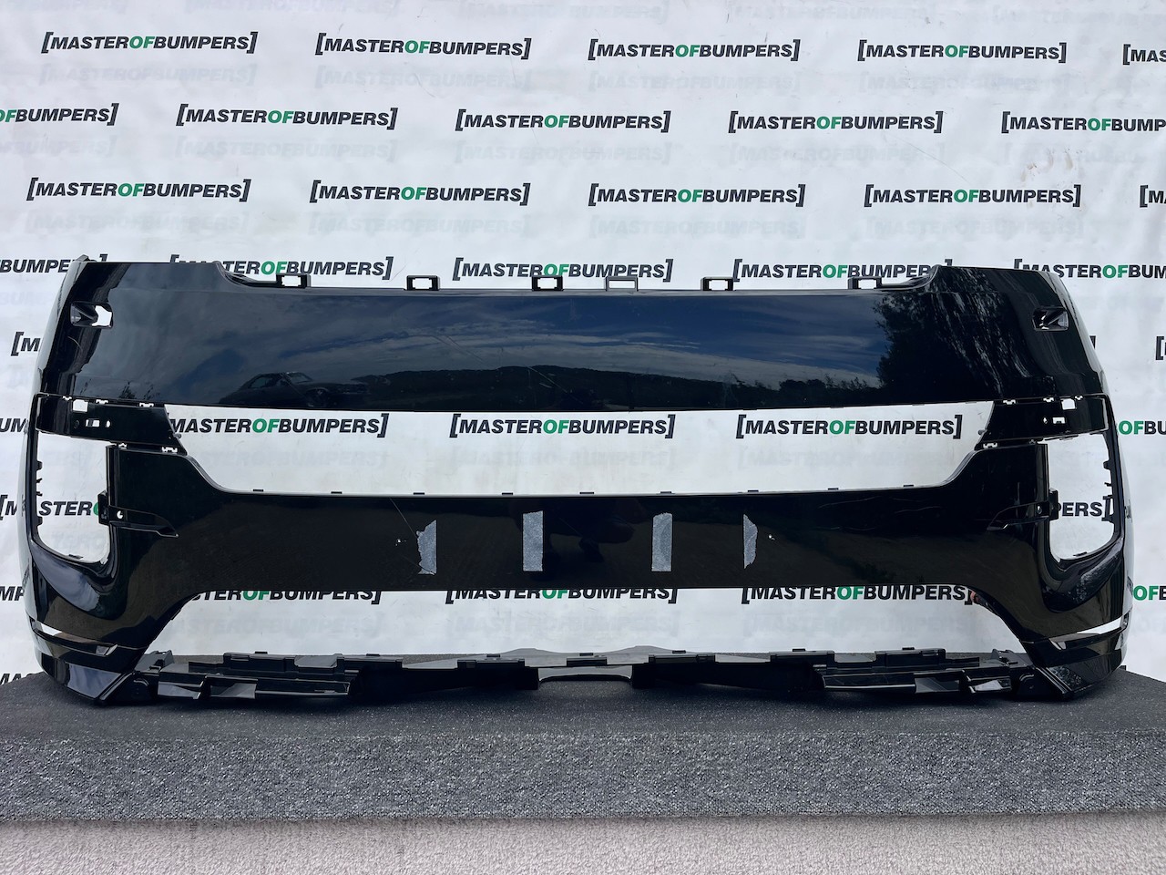Range Rover Sport L461 Suv 2023-2026 Front Bumper 6 Pdc + Jets Genuine [p705]