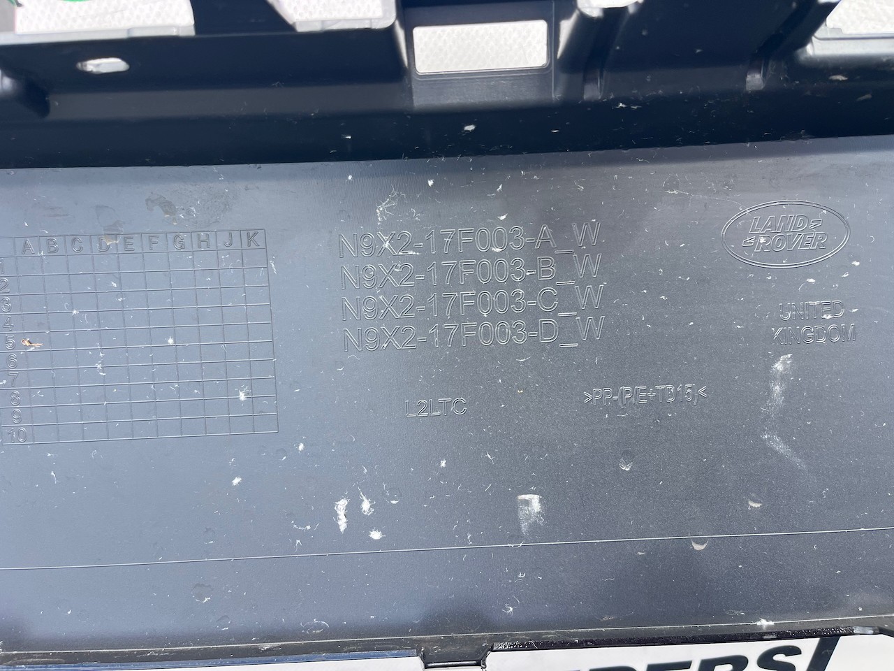 Range Rover Sport L461 Suv 2023-2026 Front Bumper 6 Pdc + Jets Genuine [p705]