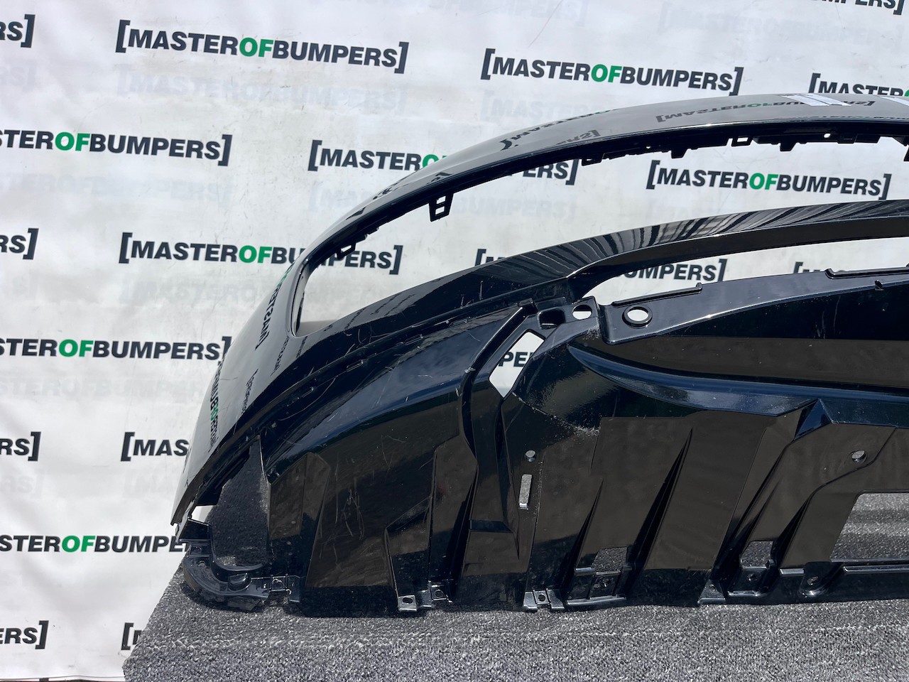 Range Rover Vouge Mhev Suv 2023-2027 Front Bumper 6 Pdc + Jets Genuine [p706]