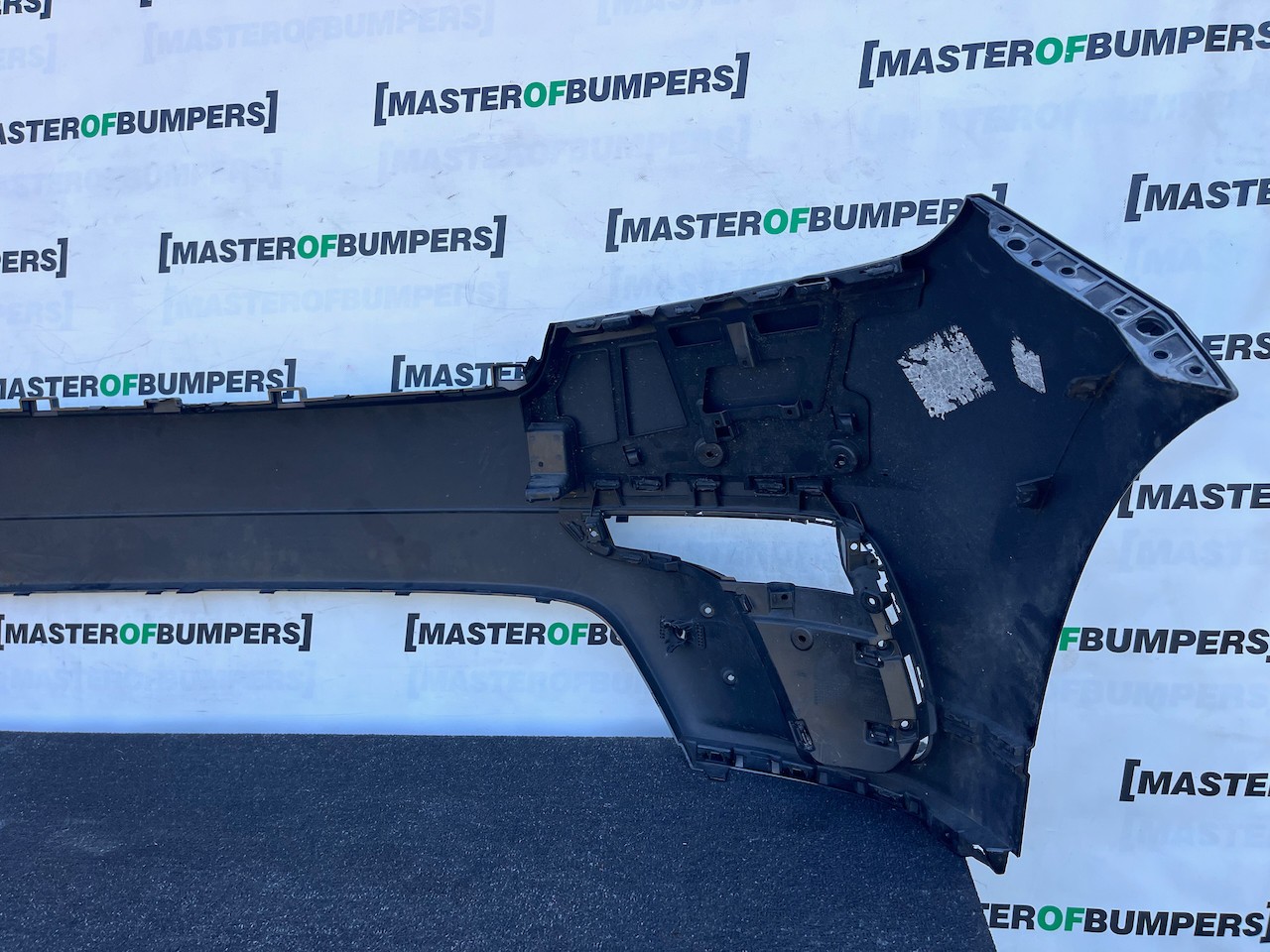 Range Rover Velar R Dynamic Hse 2019-2023 Front Bumper 4 Pdc Genuine [p730]