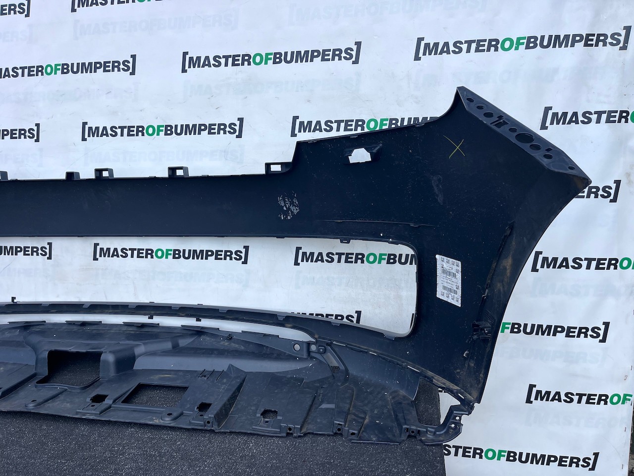 Range Rover Vouge Se Mhev Suv 2023-2027 Front Bumper 6 Pdc + Jets Genuine [p739]