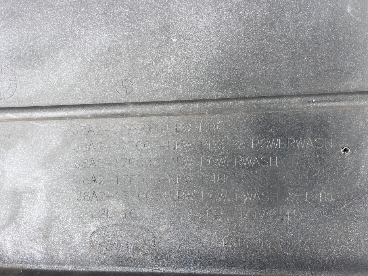 Range Rover Velar Dynamic Hse Suv 2019-2023 Front Bumper 4 Pdc Genuine [p415]