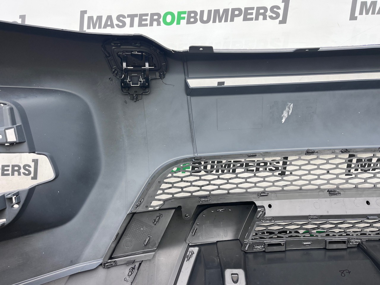 Range Rover Evoque R Dynamic Mk1 2011-2015 Front Bumper No Pdc Genuine [p799]