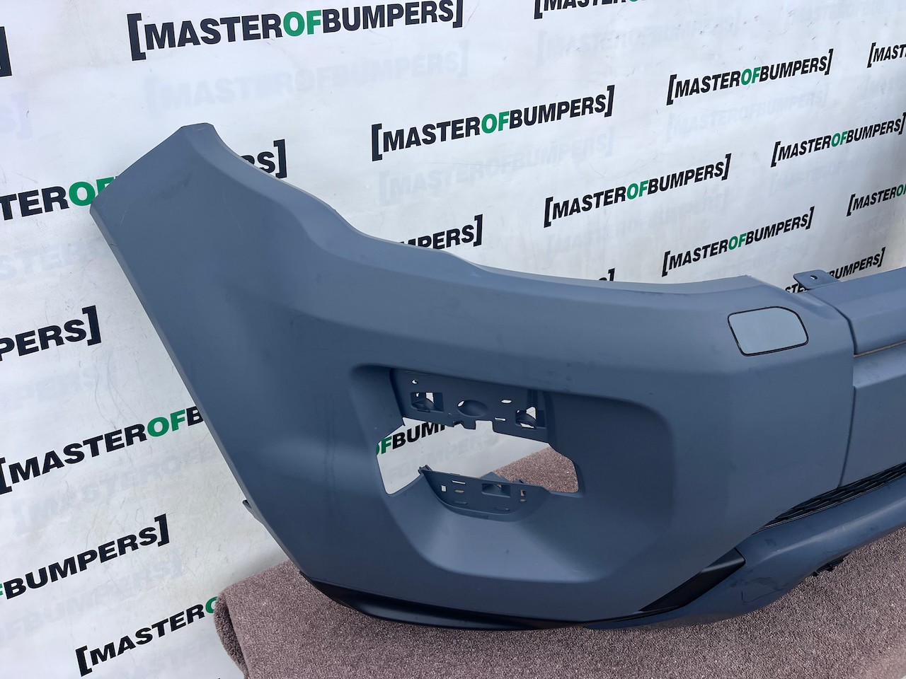 Range Rover Evoque R Dynamic Mk1 2011-2015 Front Bumper No Pdc Genuine [p799]