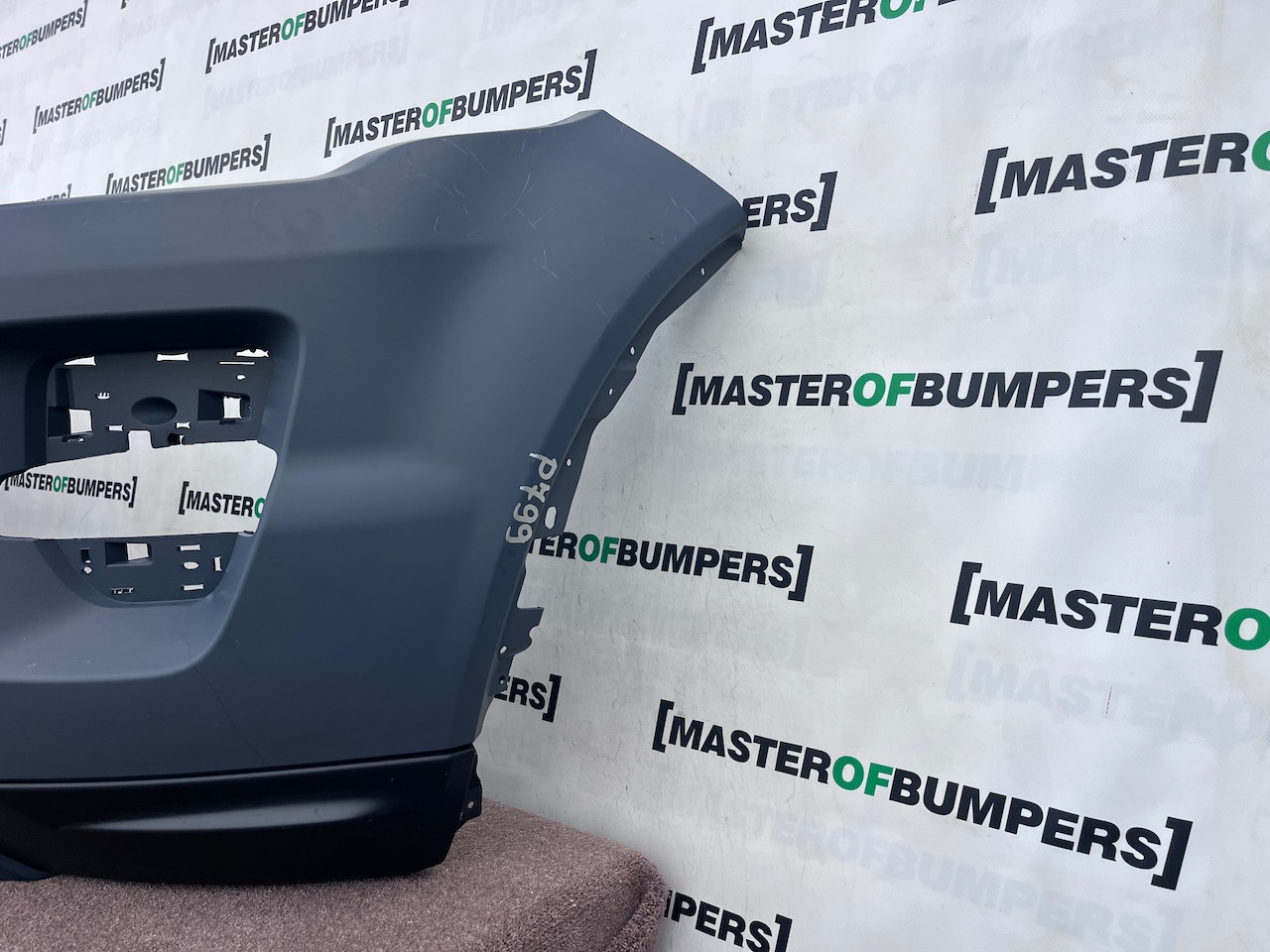 Range Rover Evoque R Dynamic Mk1 2011-2015 Front Bumper No Pdc Genuine [p799]