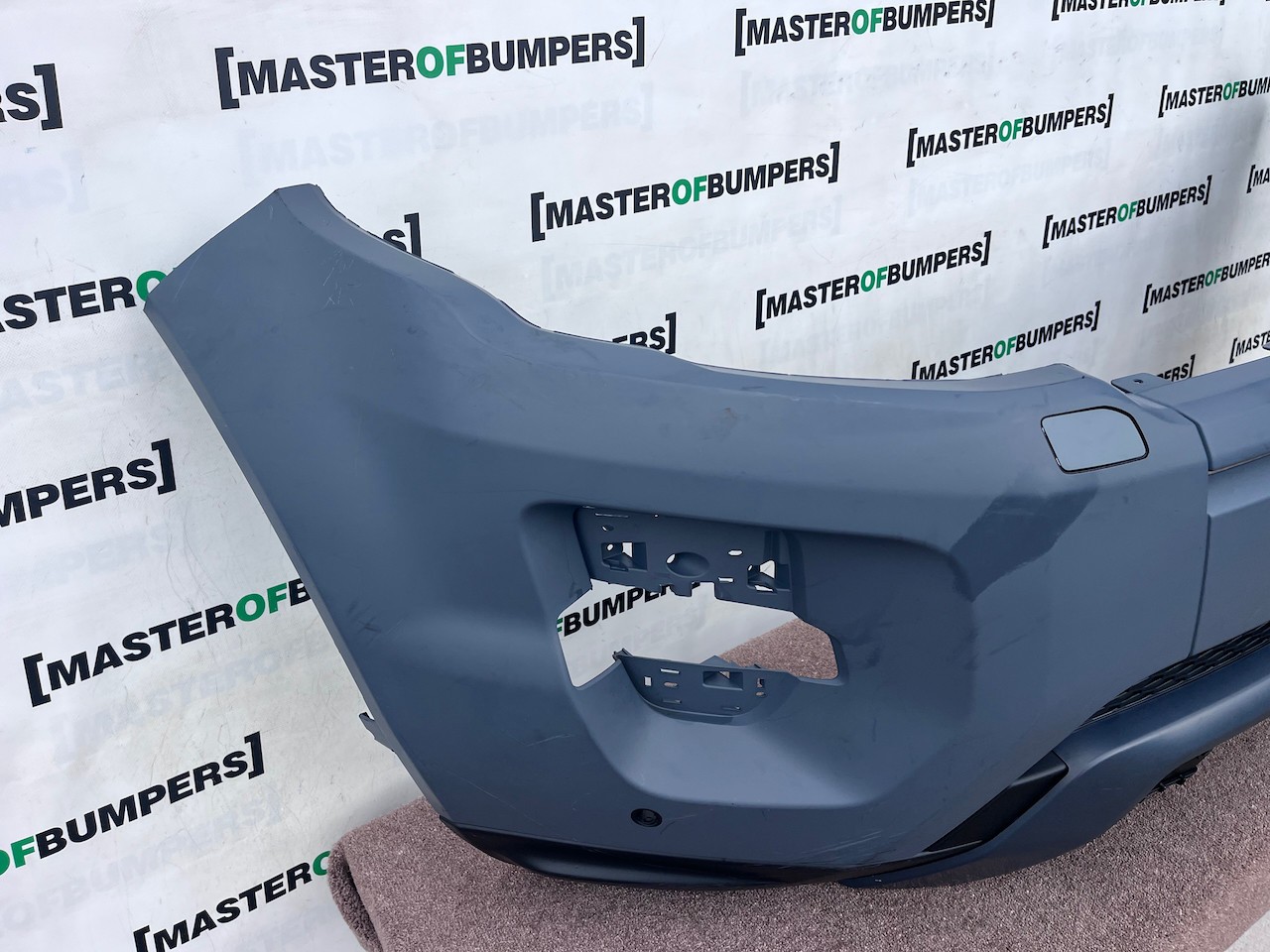 Range Rover Evoque R Dynamic Mk1 2011-2015 Front Bumper 4 Pdc Genuine [p797]