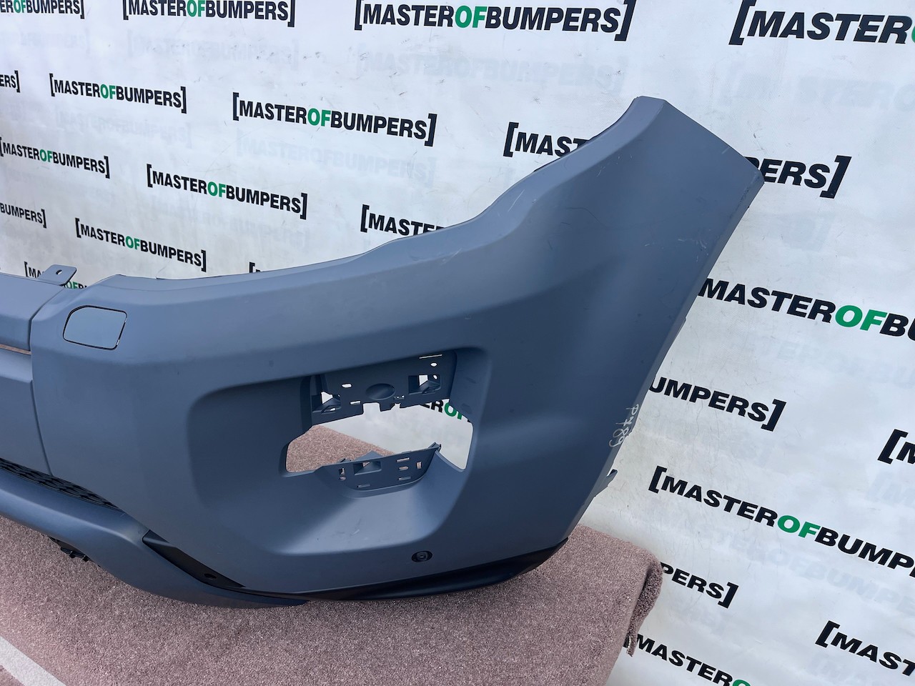 Range Rover Evoque R Dynamic Mk1 2011-2015 Front Bumper 6 Pdc Genuine [p789]