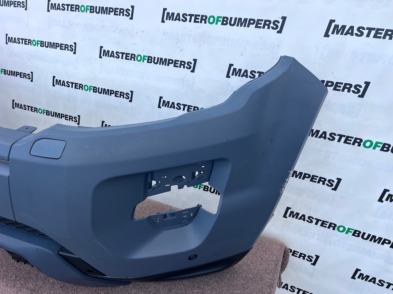 Range Rover Evoque R Dynamic Mk1 2011-2015 Front Bumper 6 Pdc Genuine [p786]
