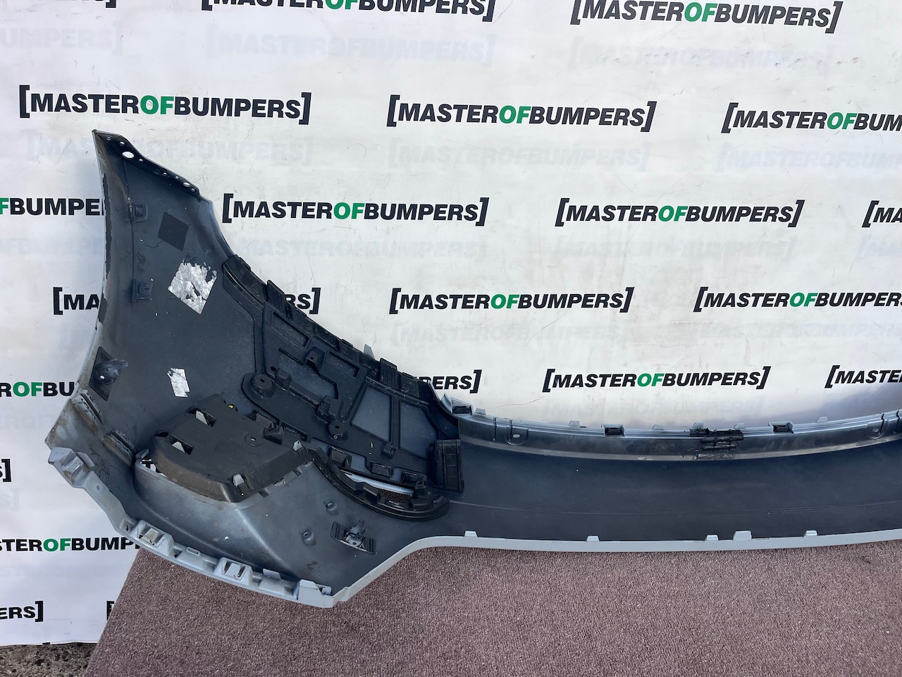 Range Rover Velar R-dynamic Hse Suv 2019-2023 Front Bumper 6 Pdc Genuine [p817]