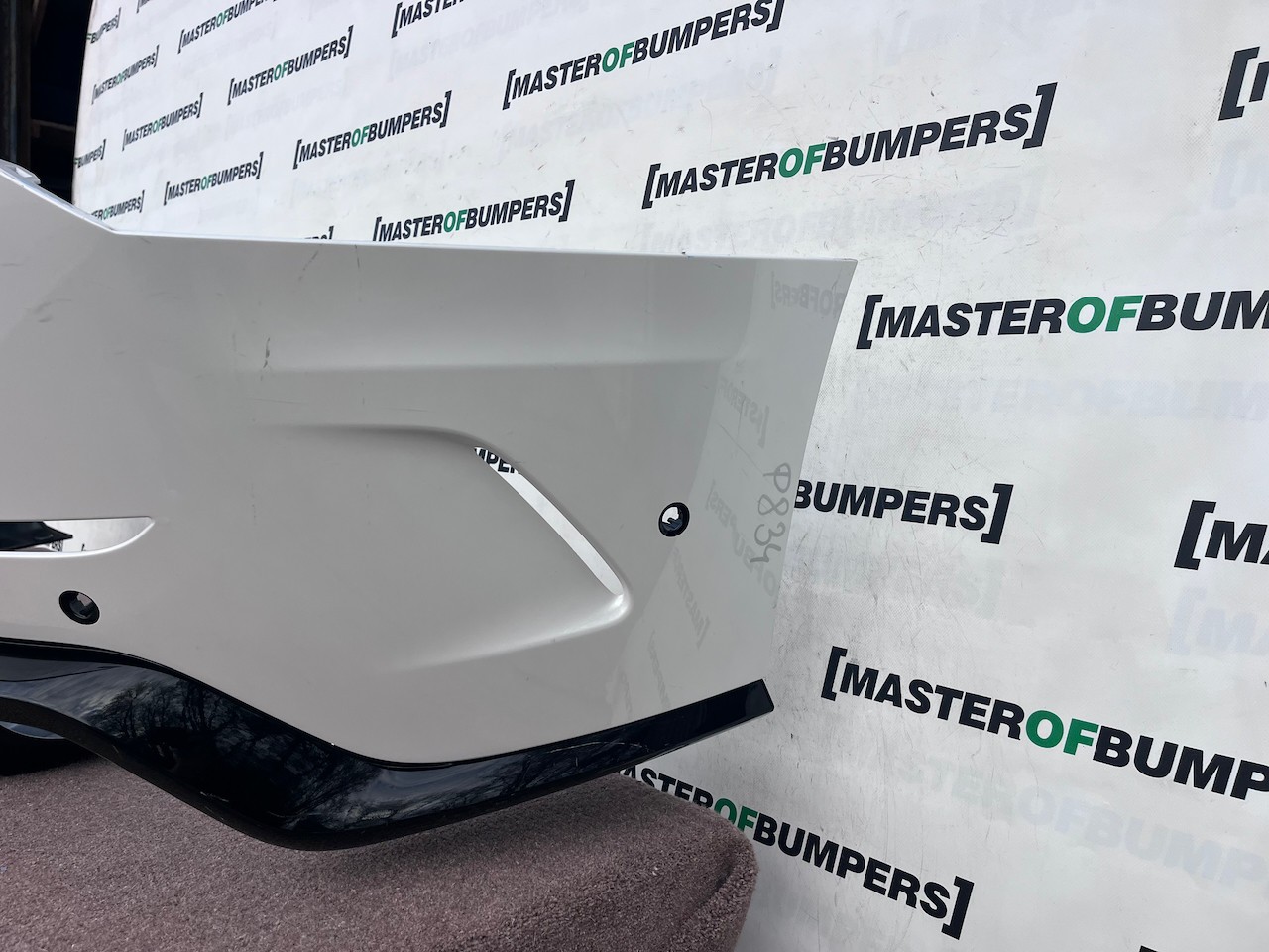 Range Rover Sport Svr Sv 2024-2027 Rear Bumper 6 Pdc  Genuine [p834]