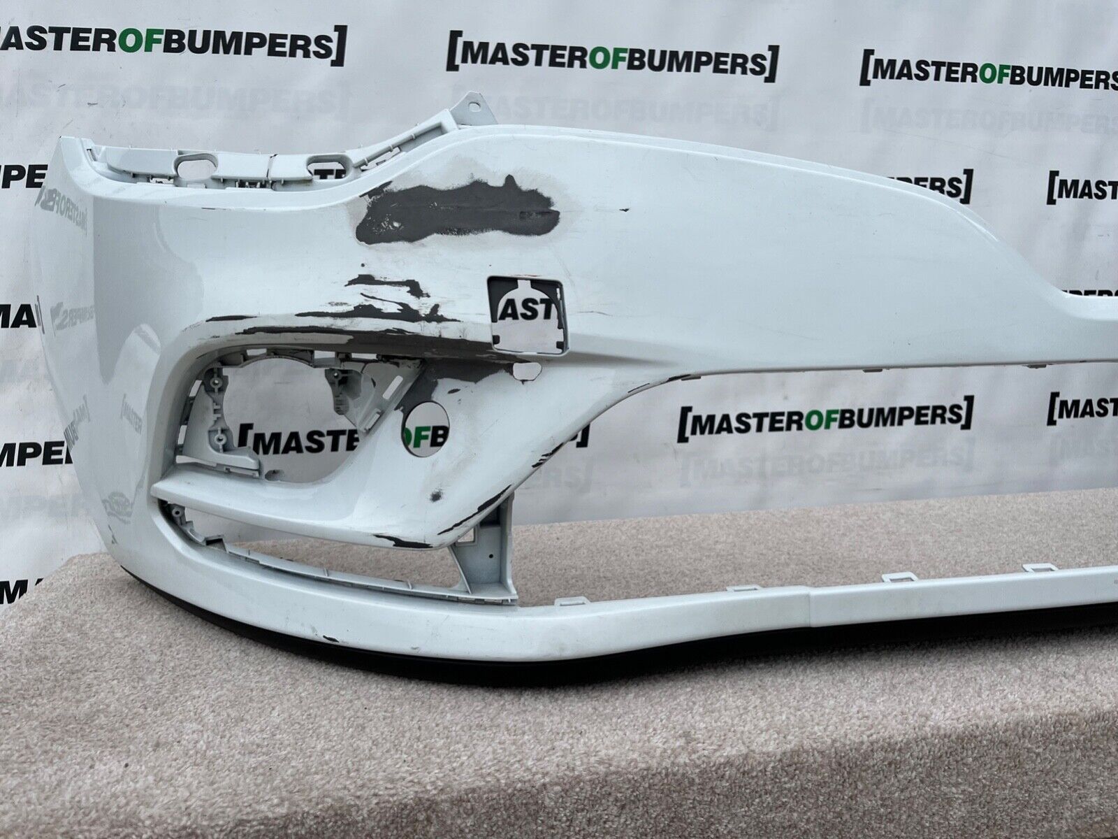Renault Clio Mk4 Tce 120 16v Dynamique 2016-2018 Front Bumper Genuine [r524]
