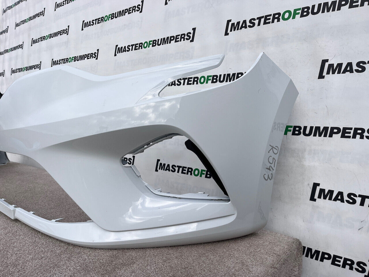 Renault Clio Hatchback Iconic Mk5 2019-on Front Bumper White Genuine [r543]