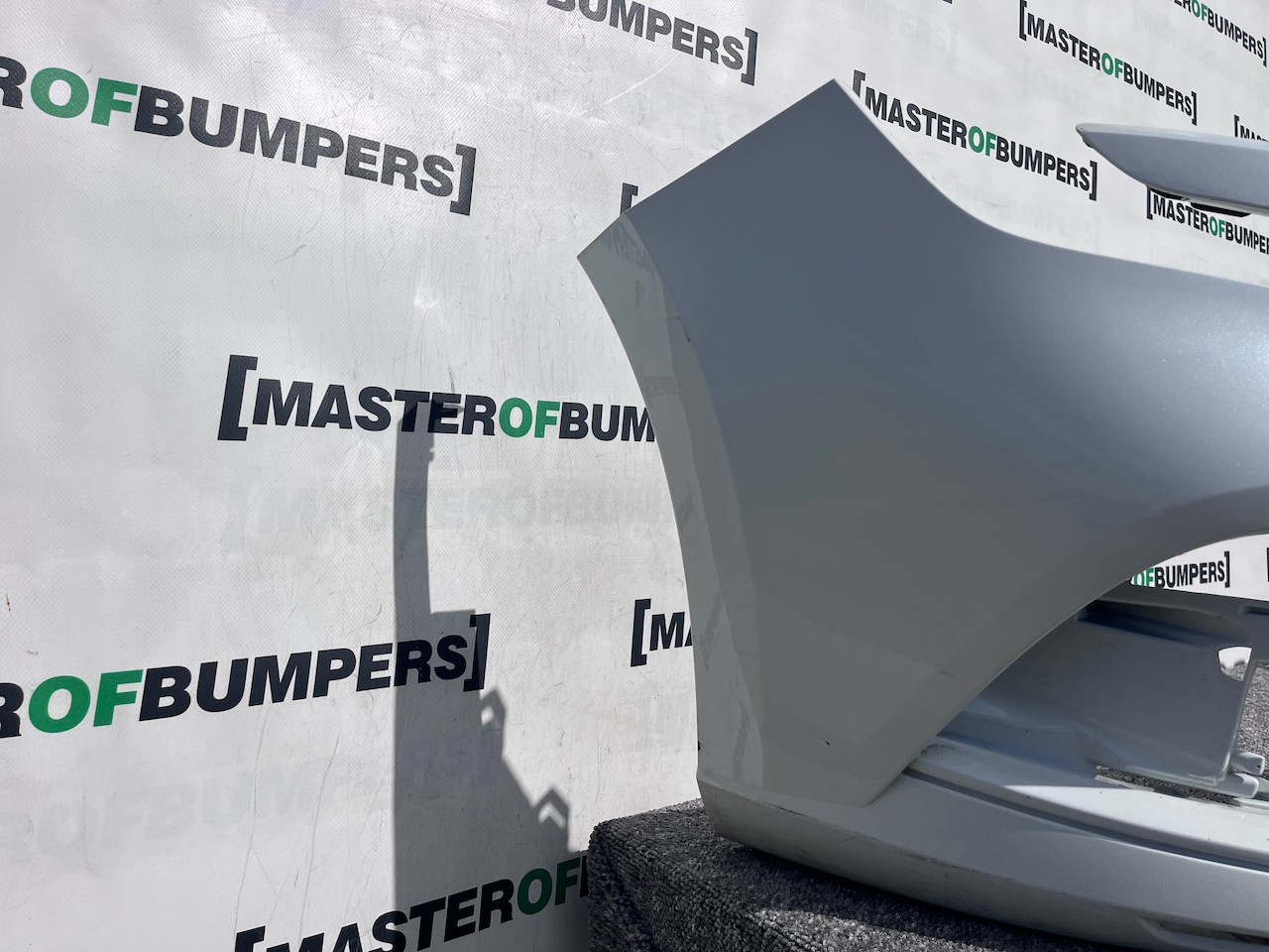 Renault Megane Dynamique Iconic Hatchback 2016-2020 Front Bumper Genuine [r662]