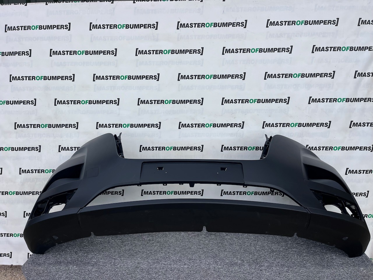 Renault Master Lm35 Van 2019-2024 Front Bumper Textured 6 Pdc Genuine [r664]