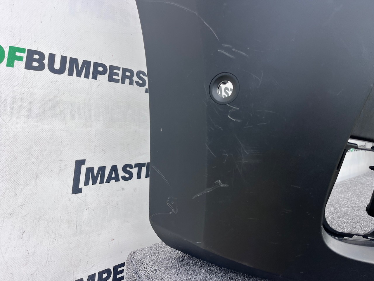 Renault Master Lm35 Van 2019-2024 Front Bumper Textured 6 Pdc Genuine [r664]