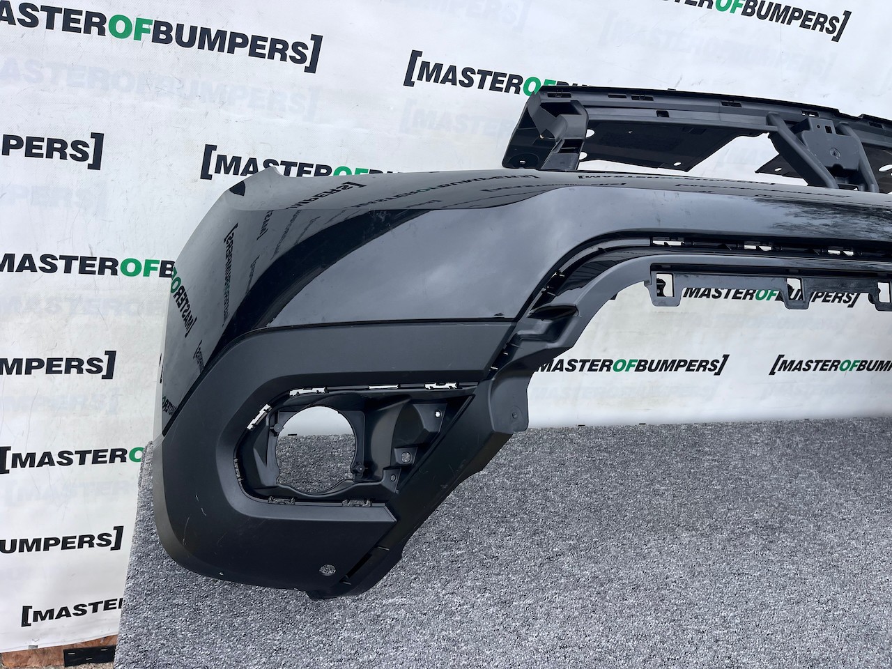 Dacia Duster Ambiance Stepway Mk2 2017-2023 Front Bumper 6 Pdc Genuine [r667]