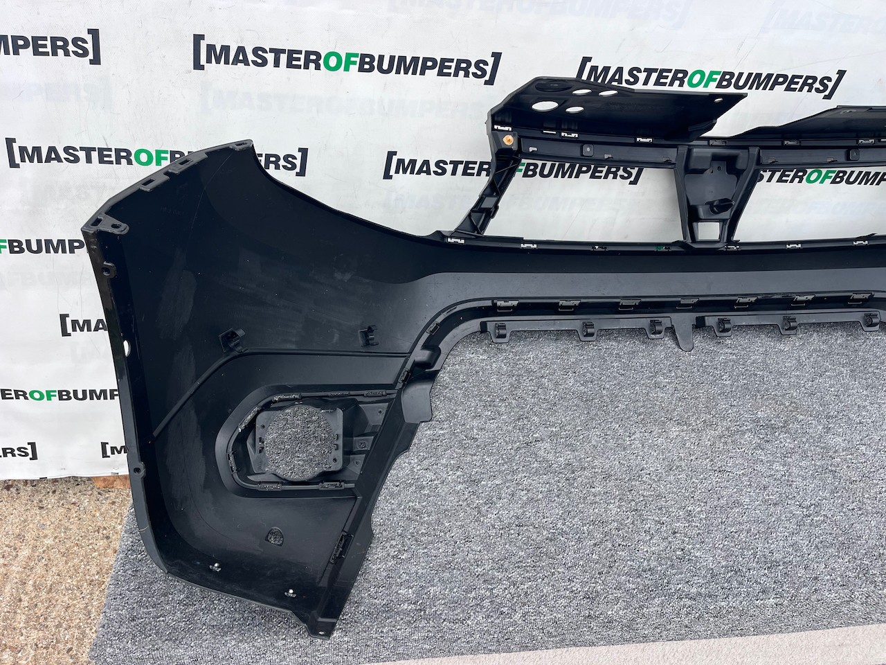 Dacia Duster Ambiance Stepway Mk2 2017-2023 Front Bumper 6 Pdc Genuine [r667]