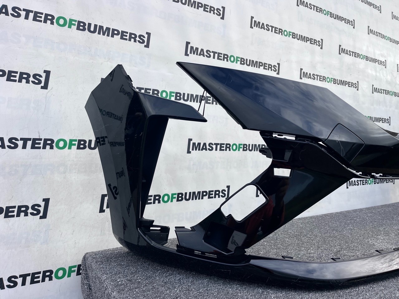 Renault Clio E-tech Techno Mk5 Facelift 2023-2025 Front Bumper Genuine [r673]