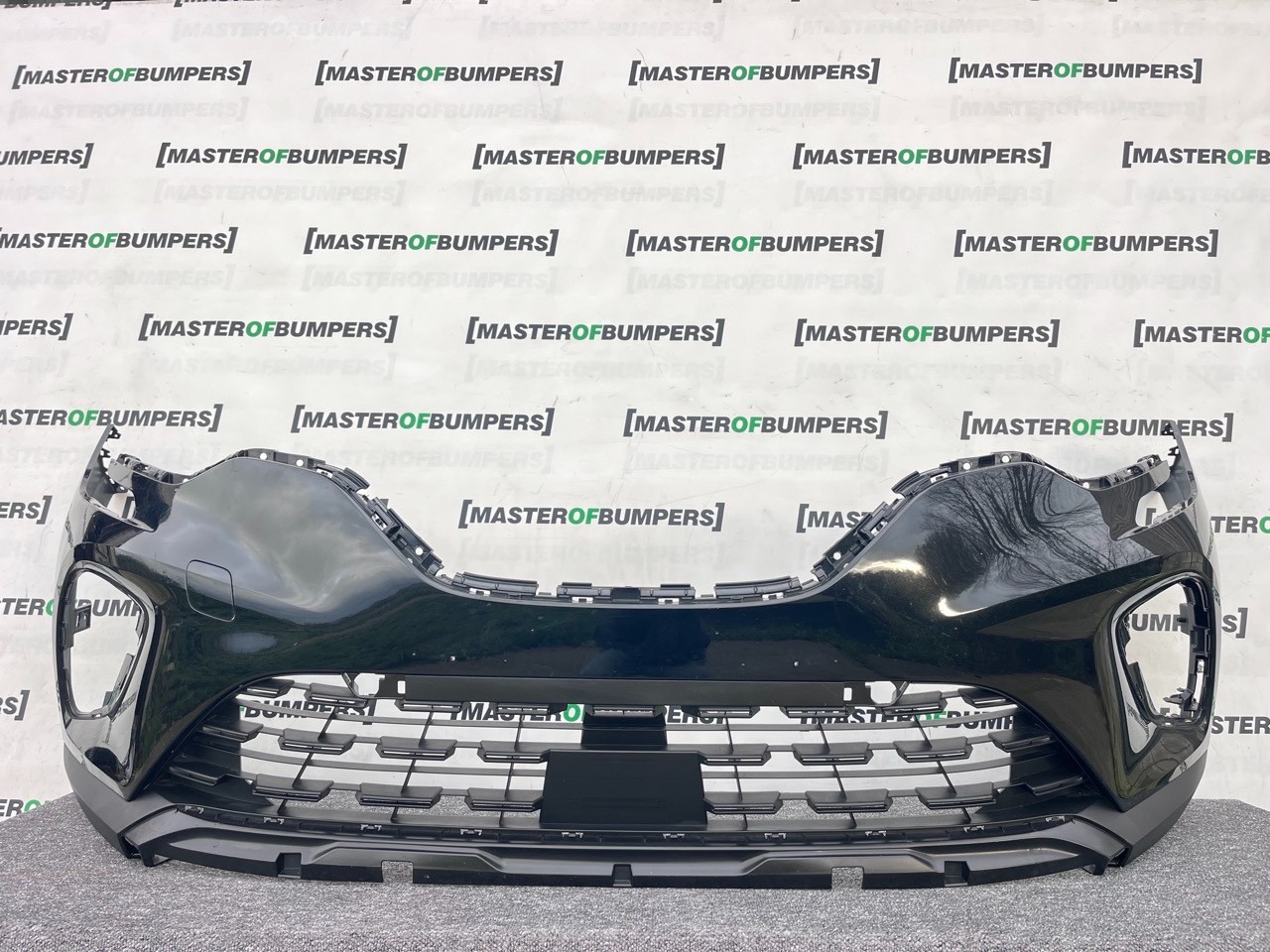 Renault Captur Se Mk2 2019-2023 Front Bumper 4 Pdc Genuine [r683]