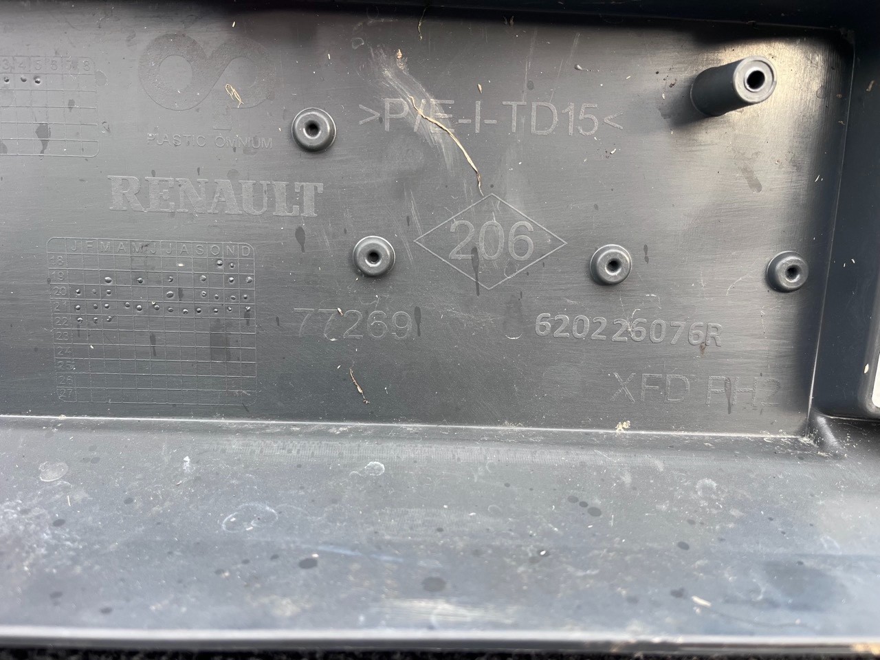 Renault Talisman Facelift 2020-2023 Front Bumper Jets + 6 Pdc Genuine [r685]