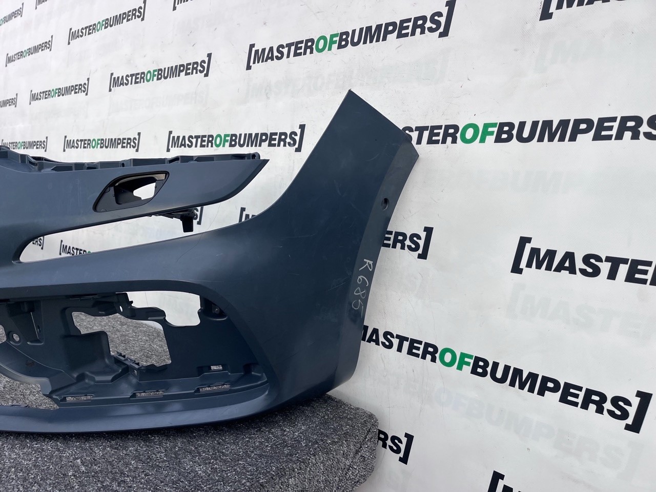 Renault Talisman Facelift 2020-2023 Front Bumper Jets + 6 Pdc Genuine [r685]