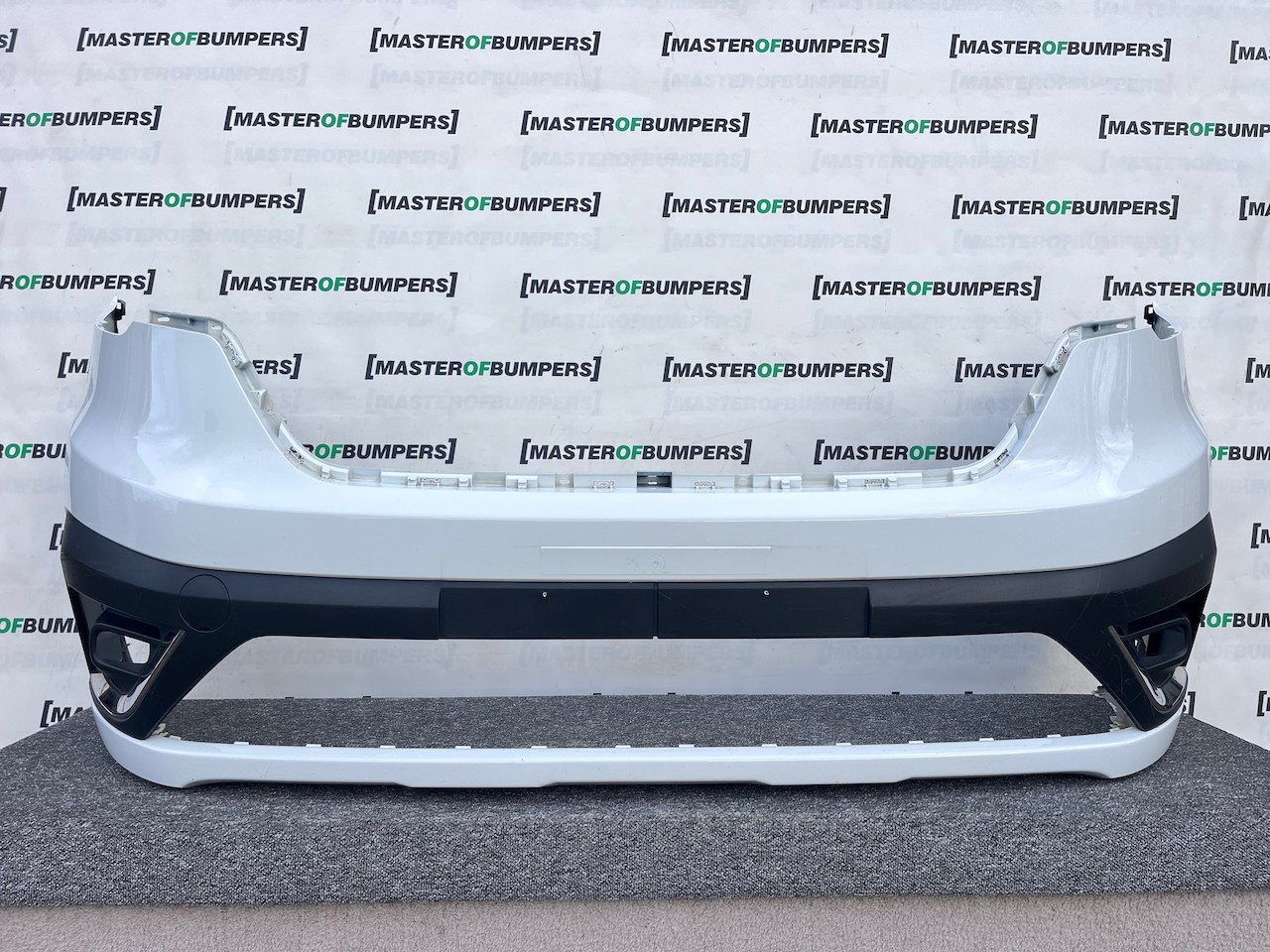 Renault Trafic Sport Plus Passenger 2022-2026 Front Bumper Genuine [r686]