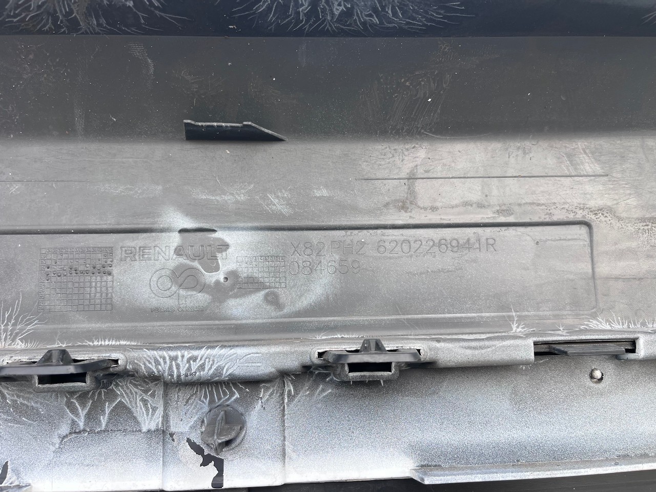 Renault Trafic Sport Plus Passenger 2022-2026 Front Bumper Genuine [r686]