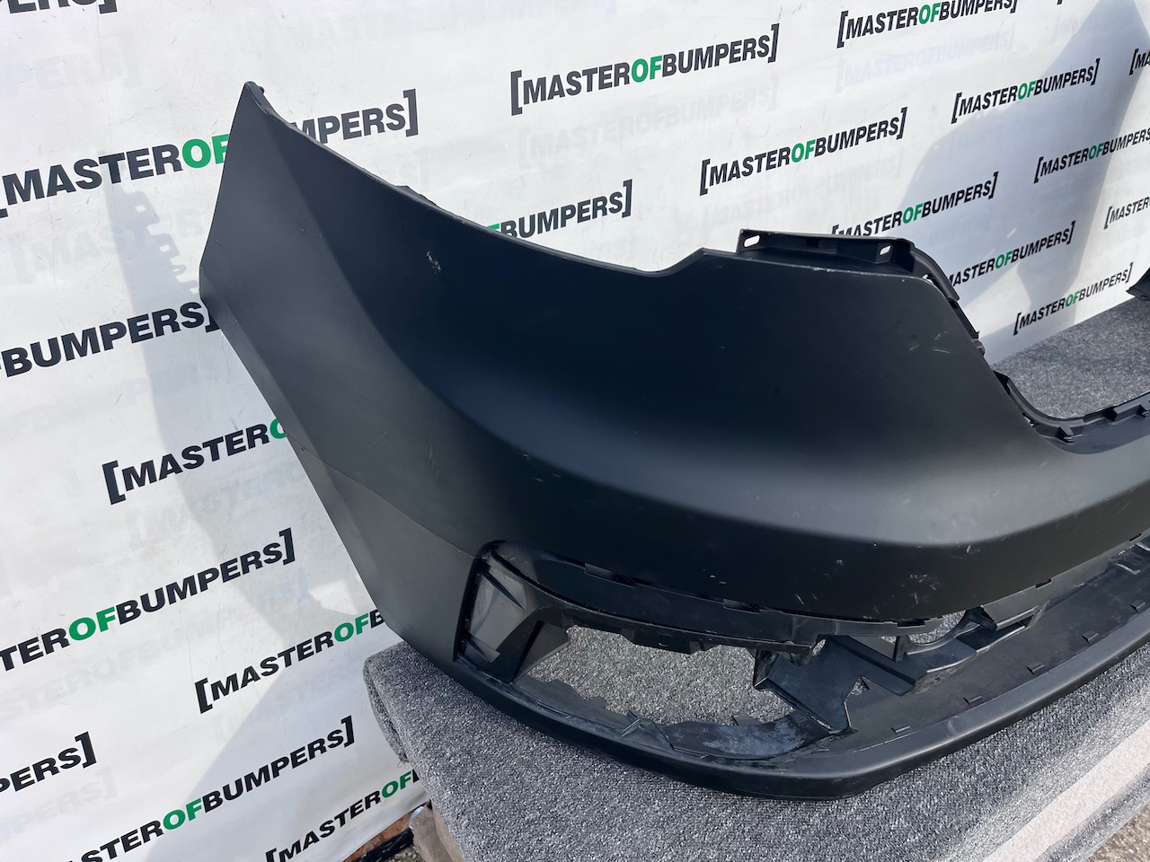Renault Trafic Panel Van Mk3 2nd Facelift 2021-2024 Front Bumper Genuine [r688]