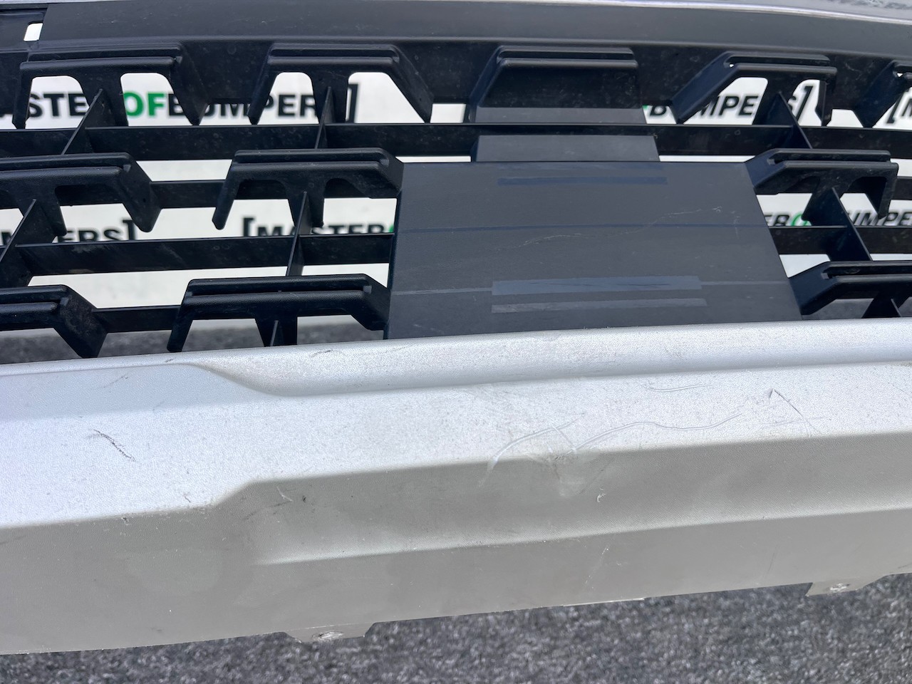 Renault Captur Dynamique Mk2 2020 - 2023 Front Bumper Genuine [r694]