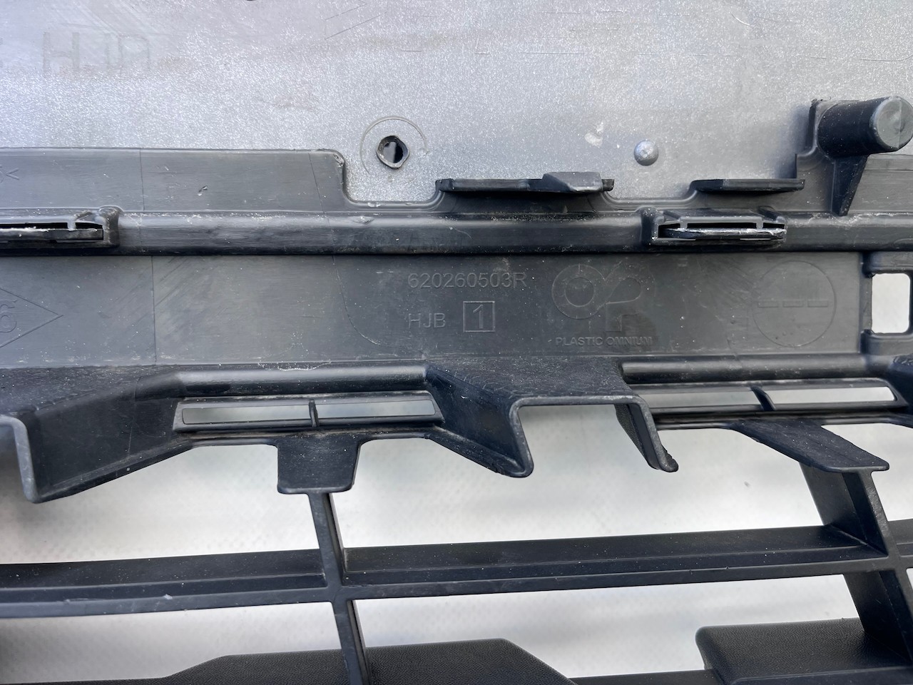 Renault Captur Dynamique Mk2 2020 - 2023 Front Bumper Genuine [r694]