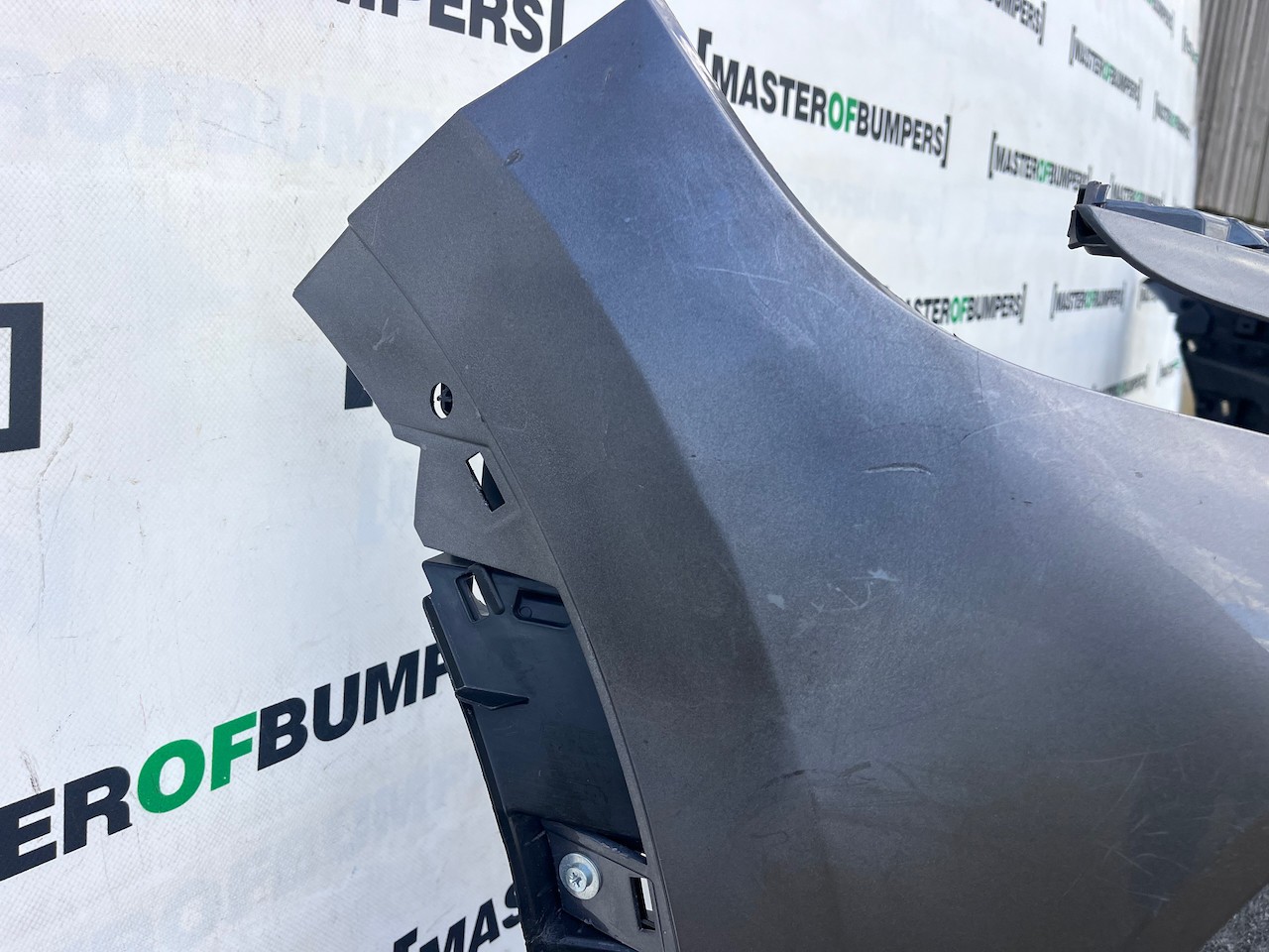 Renault Captur Dynamique Mk2 2020 - 2023 Front Bumper Genuine [r694]