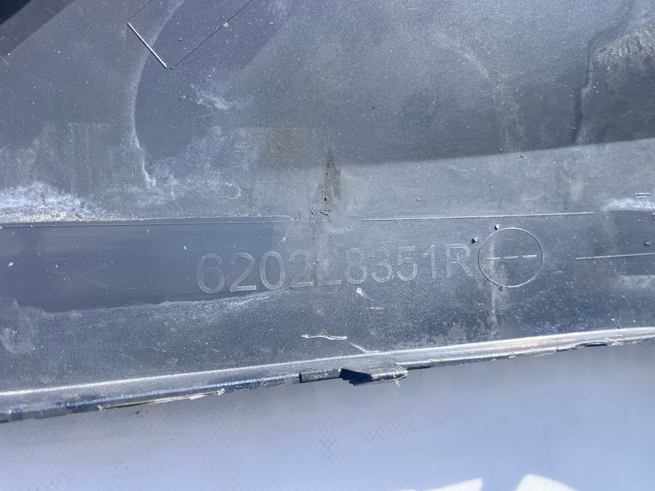 Renault Clio E-tech Hybrid Tce Mk5 Hatchba 2019-2022 Front Bumper Genuine [r697]