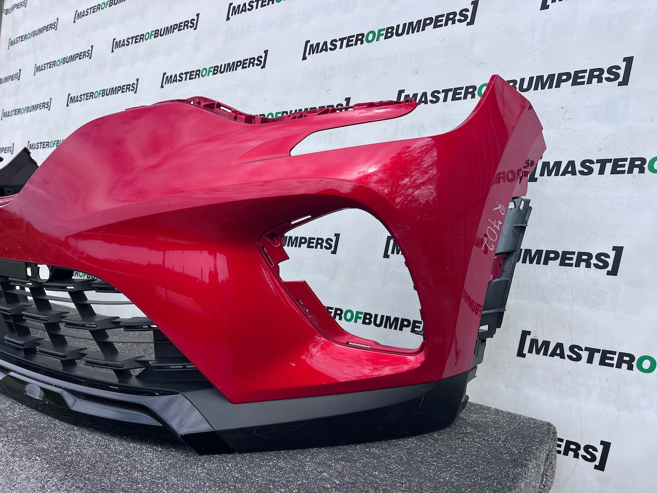 Renault Captur Dynamique Mk2 2020 - 2023 Front Bumper Genuine [r702]