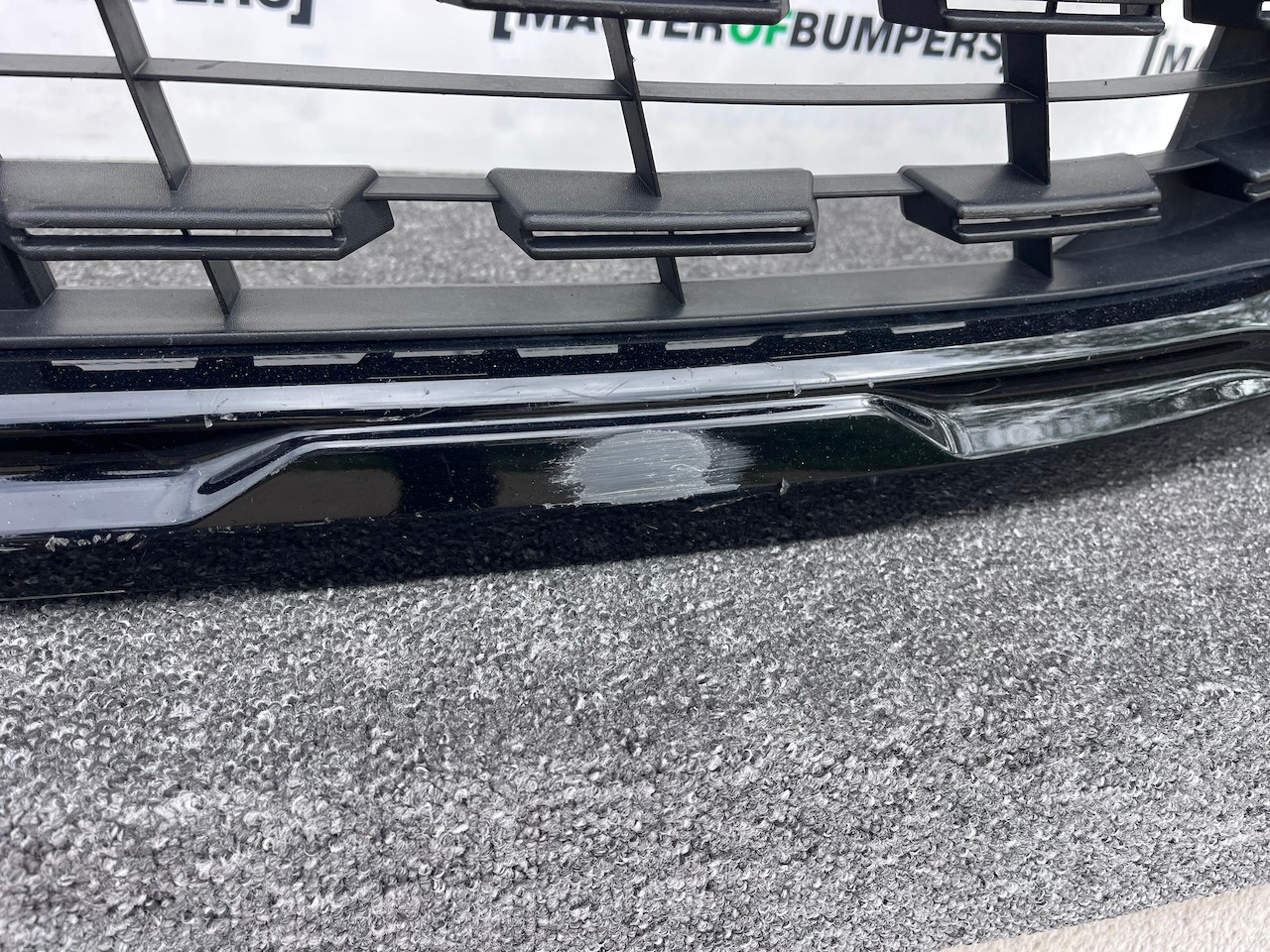 Renault Captur Dynamique Mk2 2020 - 2023 Front Bumper Genuine [r702]