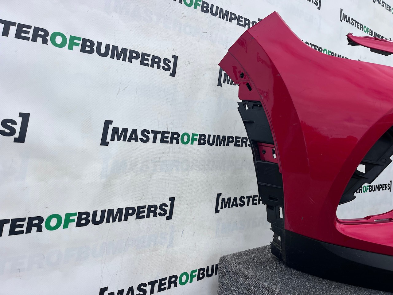 Renault Captur Dynamique Mk2 2020 - 2023 Front Bumper Genuine [r702]