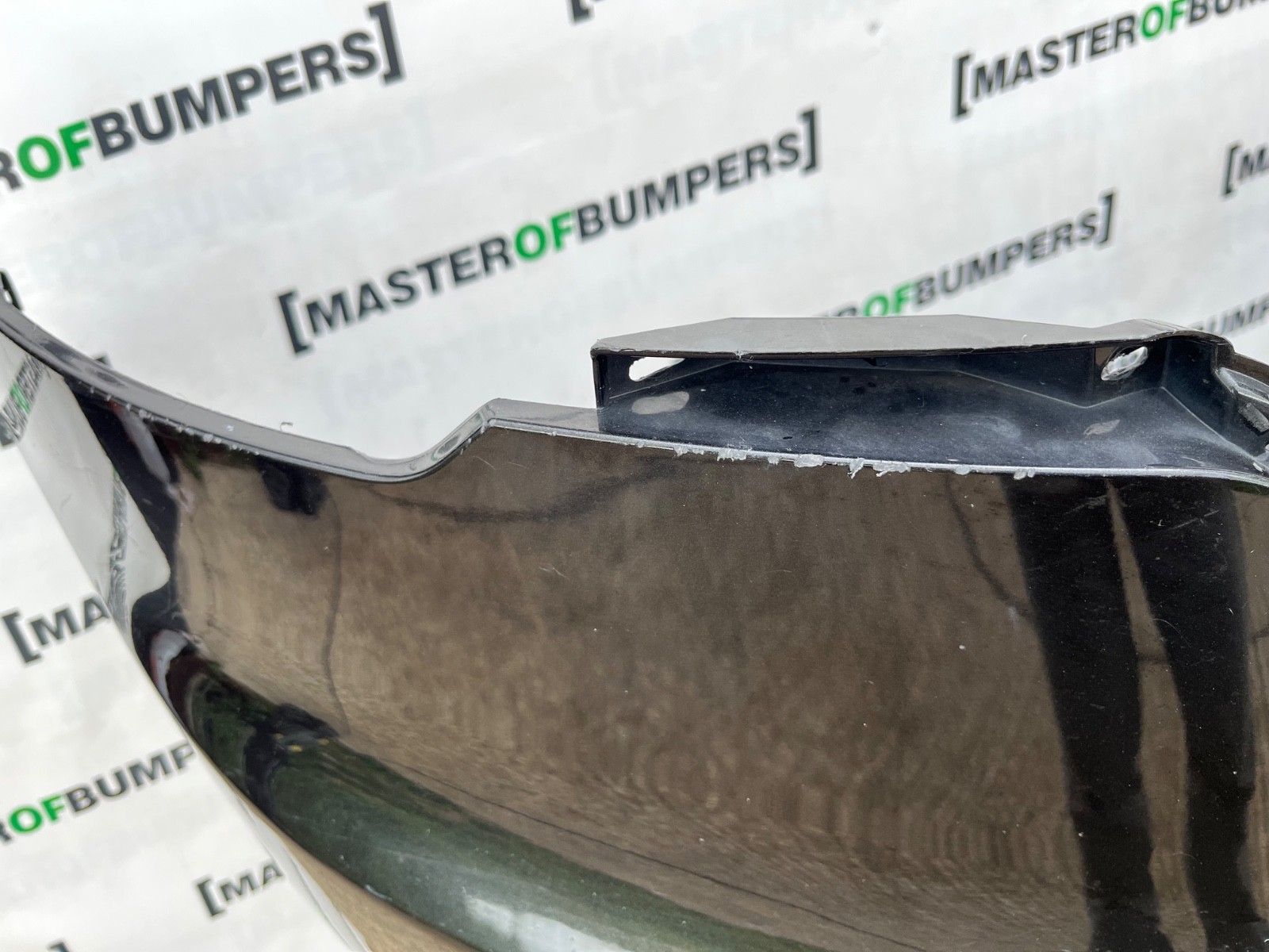 Renault Trafic Sport Plus Passenger 2022-2026 Front Bumper 4 Pdc Genuine [r709]