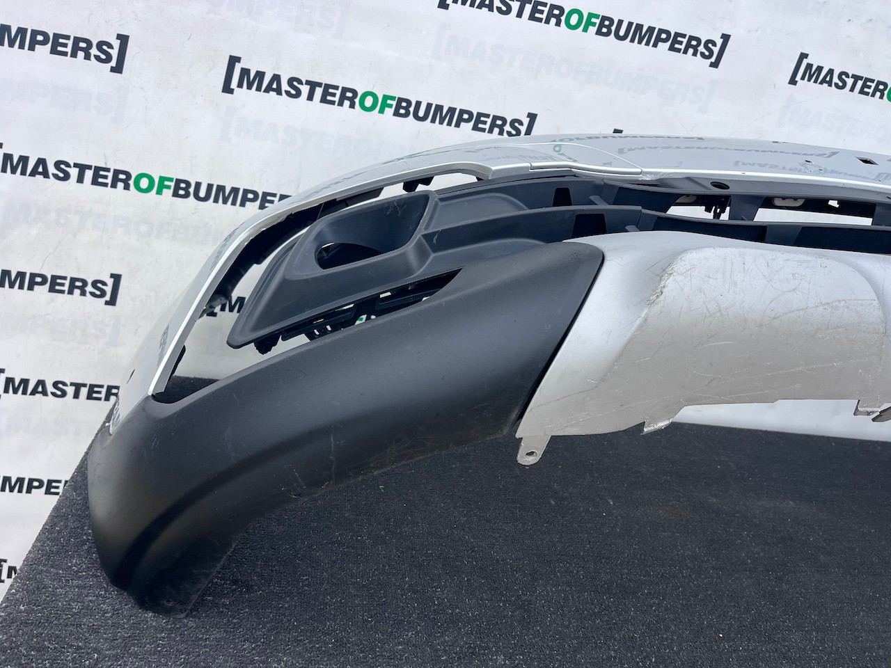 Renault Captur Gt Line Dynamoque Tce Lift 2017-2019 Front Bumper Genuine [r742]