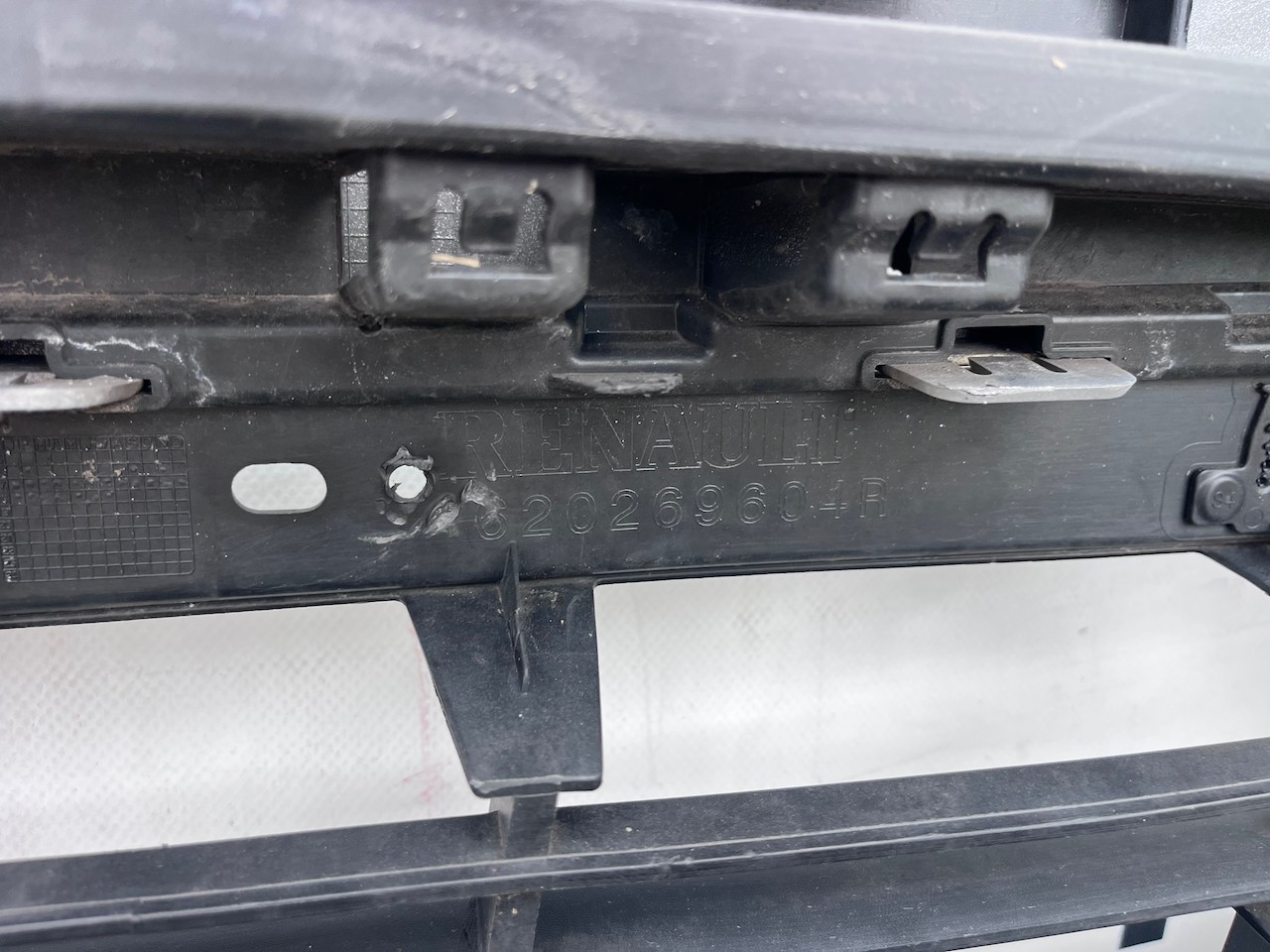Renault Captur Gt Line Dynamoque Tce Lift 2017-2019 Front Bumper Genuine [r742]