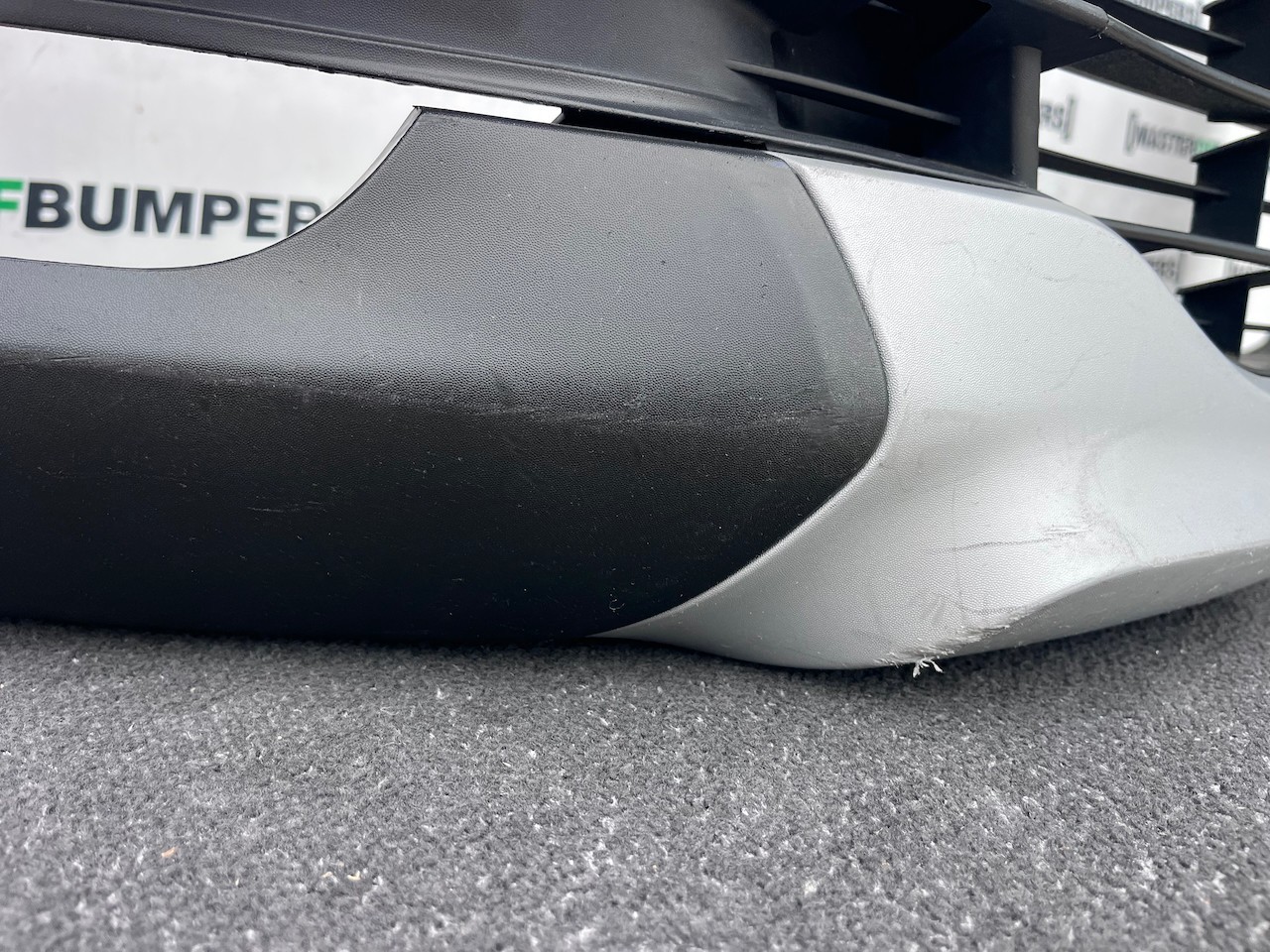Renault Captur Gt Line Dynamoque Tce Lift 2017-2019 Front Bumper Genuine [r742]