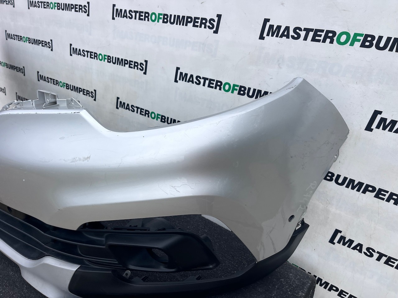 Renault Captur Gt Line Dynamoque Tce Lift 2017-2019 Front Bumper Genuine [r742]
