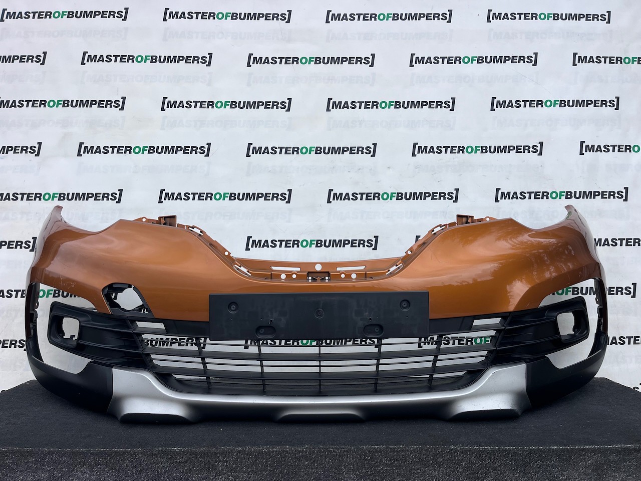 Renault Captur Gt Line Dynamoque Tce Lift 2017-2019 Front Bumper Genuine [r740]