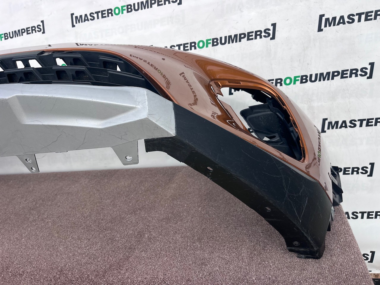 Renault Captur Edition Se Mk2 2020 - 2023 Front Bumper 4 Pdc Genuine [r754]
