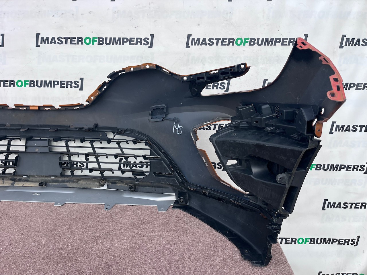 Renault Captur Edition Se Mk2 2020 - 2023 Front Bumper 4 Pdc Genuine [r754]
