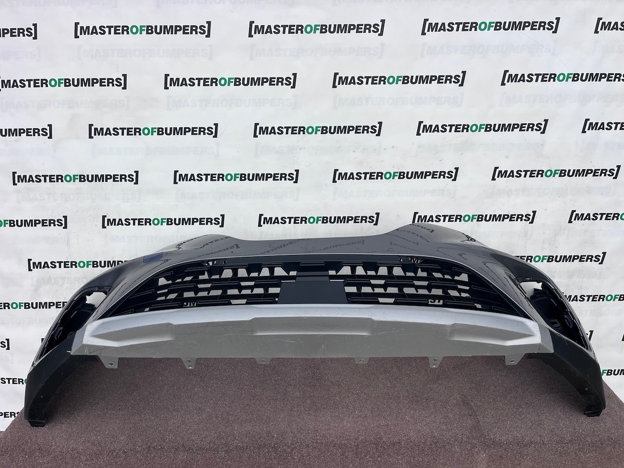 Renault Captur Edition Se Mk2 2020 - 2023 Front Bumper 4 Pdc Genuine [r755]