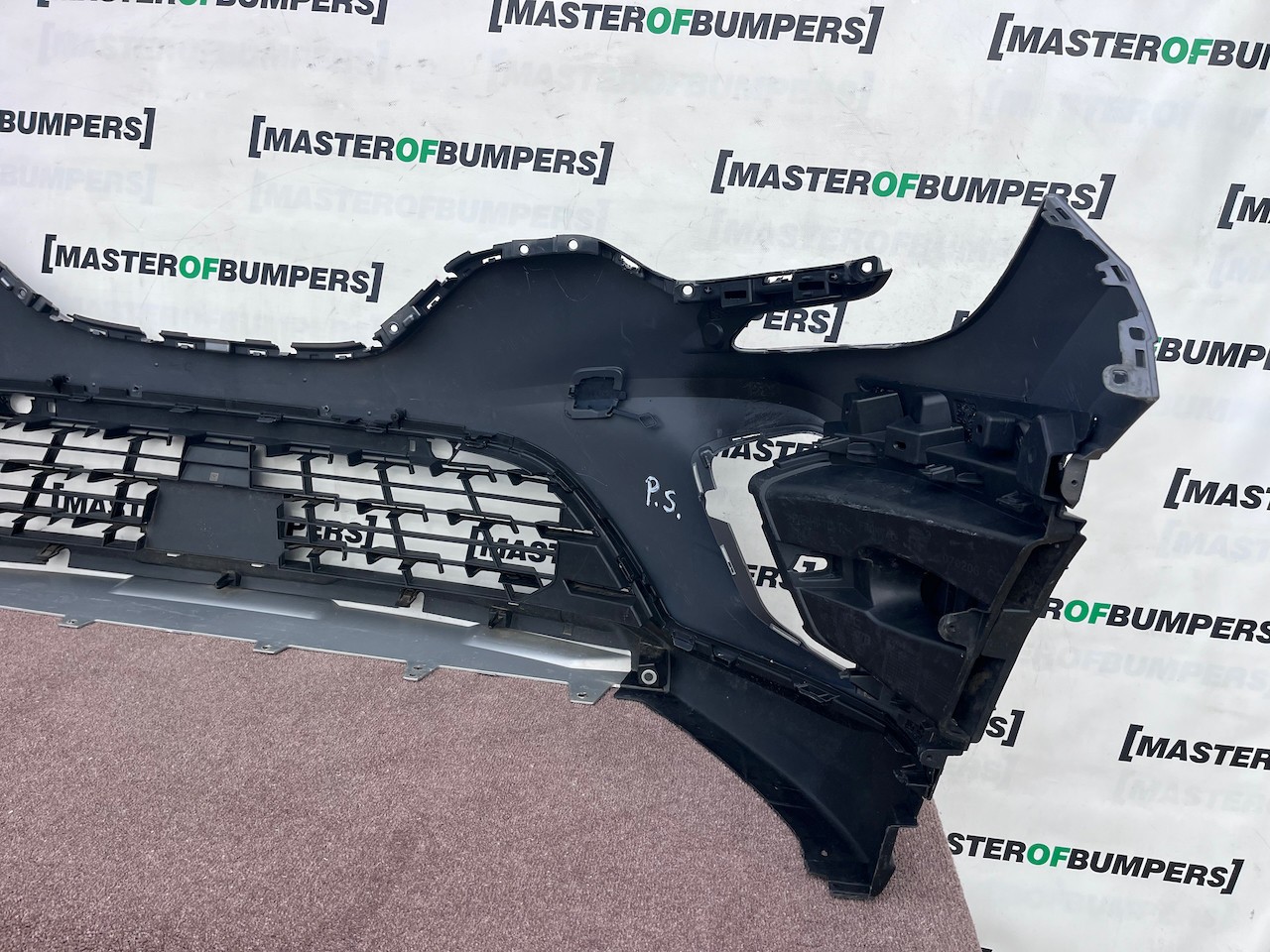 Renault Captur Edition Se Mk2 2020 - 2023 Front Bumper 4 Pdc Genuine [r755]