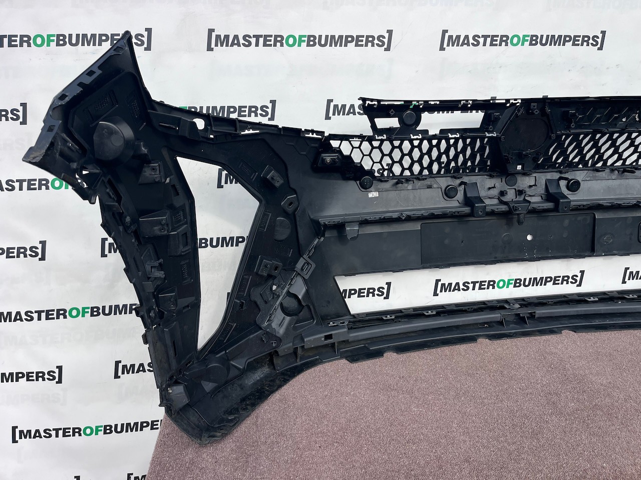 Renault Scenic E Tech Comfort Mk5 2024-2027 Front Bumper 6 Pdc Genuine [r750]