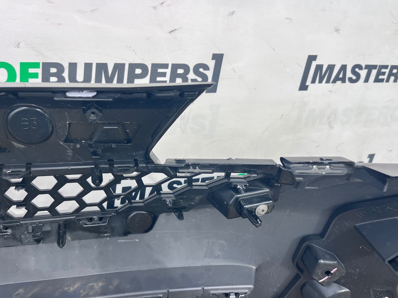Renault Scenic E Tech Comfort Mk5 2024-2027 Front Bumper 6 Pdc Genuine [r750]
