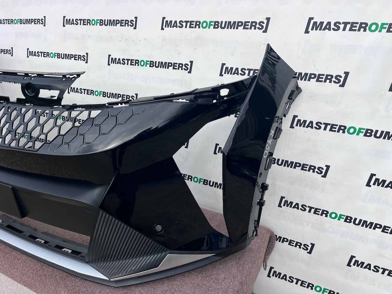 Renault Scenic E Tech Comfort Mk5 2024-2027 Front Bumper 6 Pdc Genuine [r750]