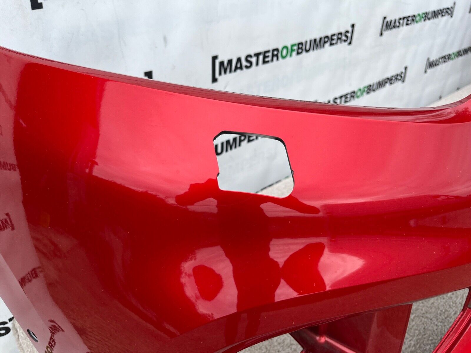 Renault Kadjar Iconic Tce 2019-2022 Front Bumper 6 Pdc + Jets Genuine [r523]