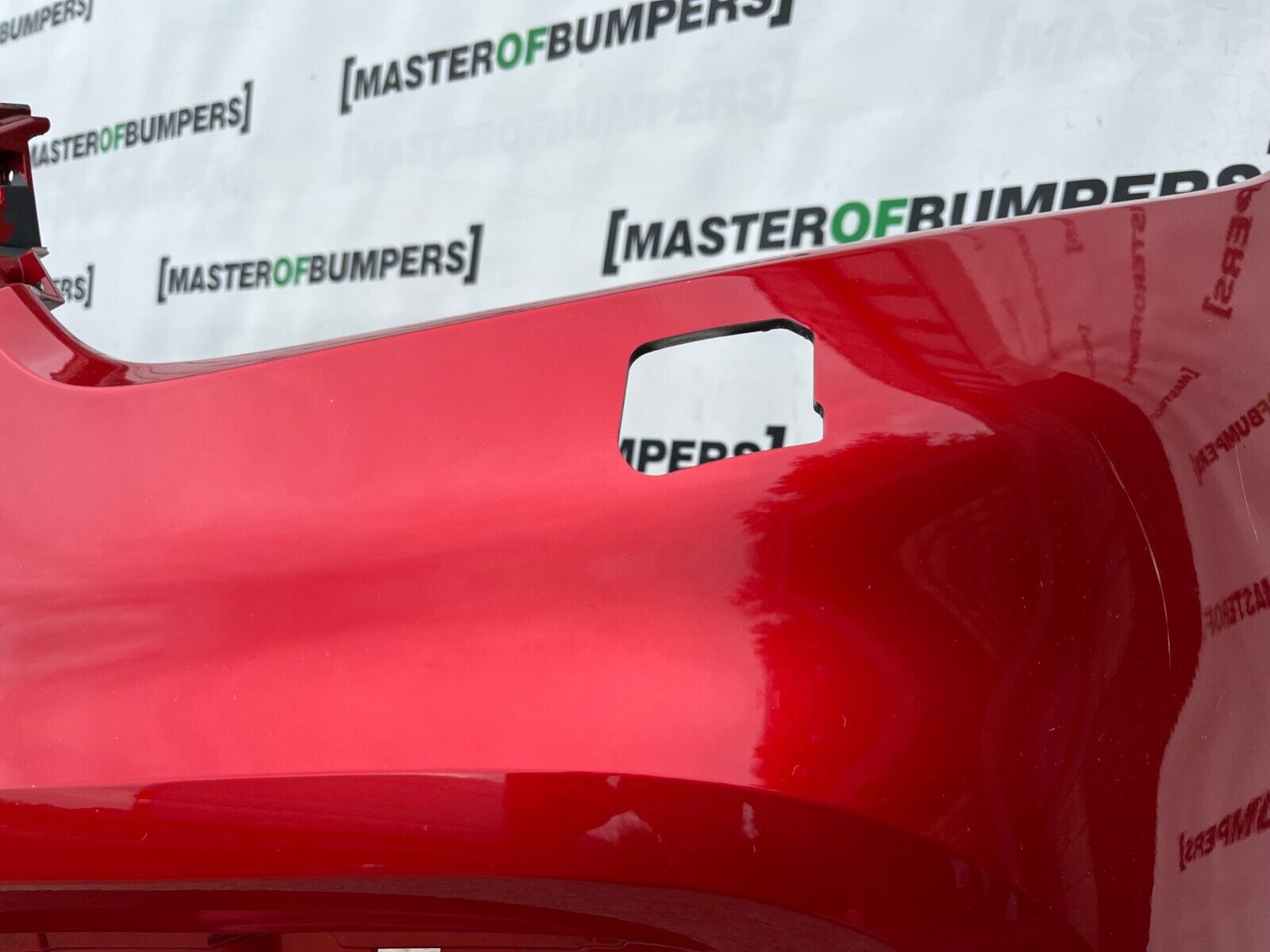 Renault Kadjar Iconic Tce 2019-2022 Front Bumper 6 Pdc + Jets Genuine [r523]